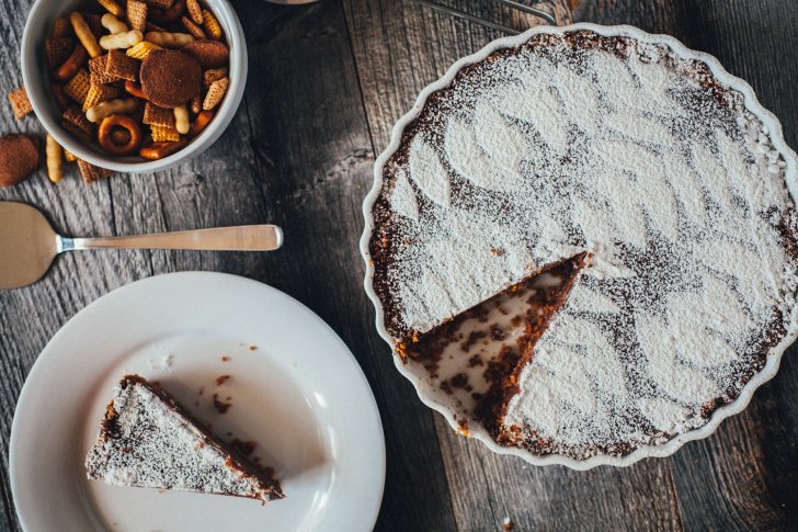 Muddy Buddy Pie | Faith, Hope, Love, and Luck Survive Despite a Whiskered Accomplice