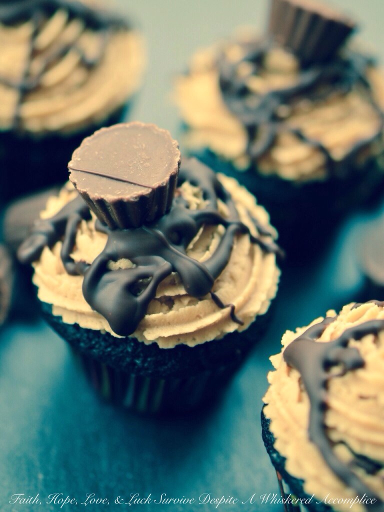 Reese's Minis Cupcakes | Faith, Hope, Love, and Luck Survive Despite a Whiskered Accomplice