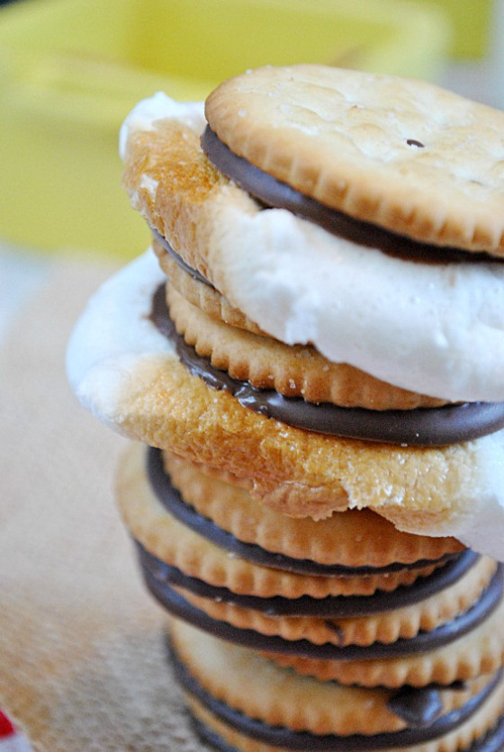 Ritz Cracker S'mores | Faith, Hope, Love, and Luck Survive Despite a Whiskered Accomplice