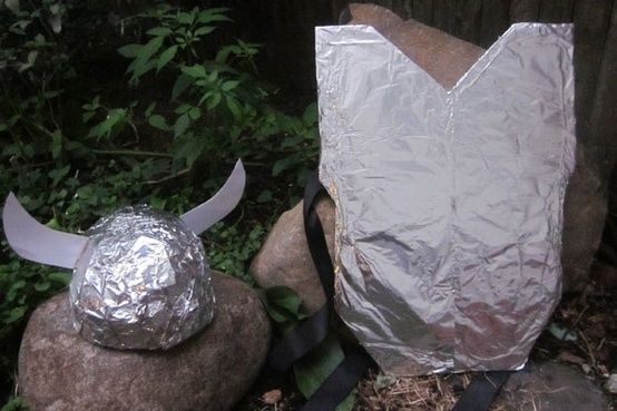 15 DIY Simple Last Minute Halloween Cosume Ideas | Faith, Hope, Love, and Luck Survive Despite a Whiskered Accomplice
