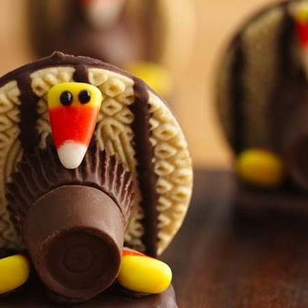 Turkey Cookies | Faith, Hope, Love, and Luck Survive Despite a Whiskered Accomplice