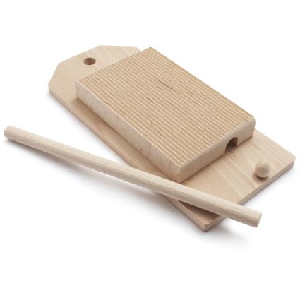 Eppicotispai Gnocchi Board | Faith, Hope, Love, and Luck Survive Despite a Whiskered Accomplice