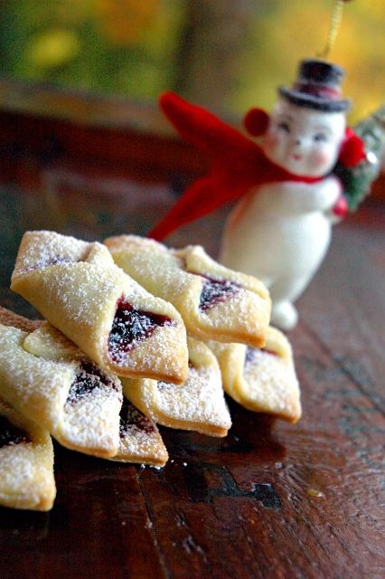 Jam Kolaches | Faith, Hope, Love, and Luck Survive Despite a Whiskered Accomplice