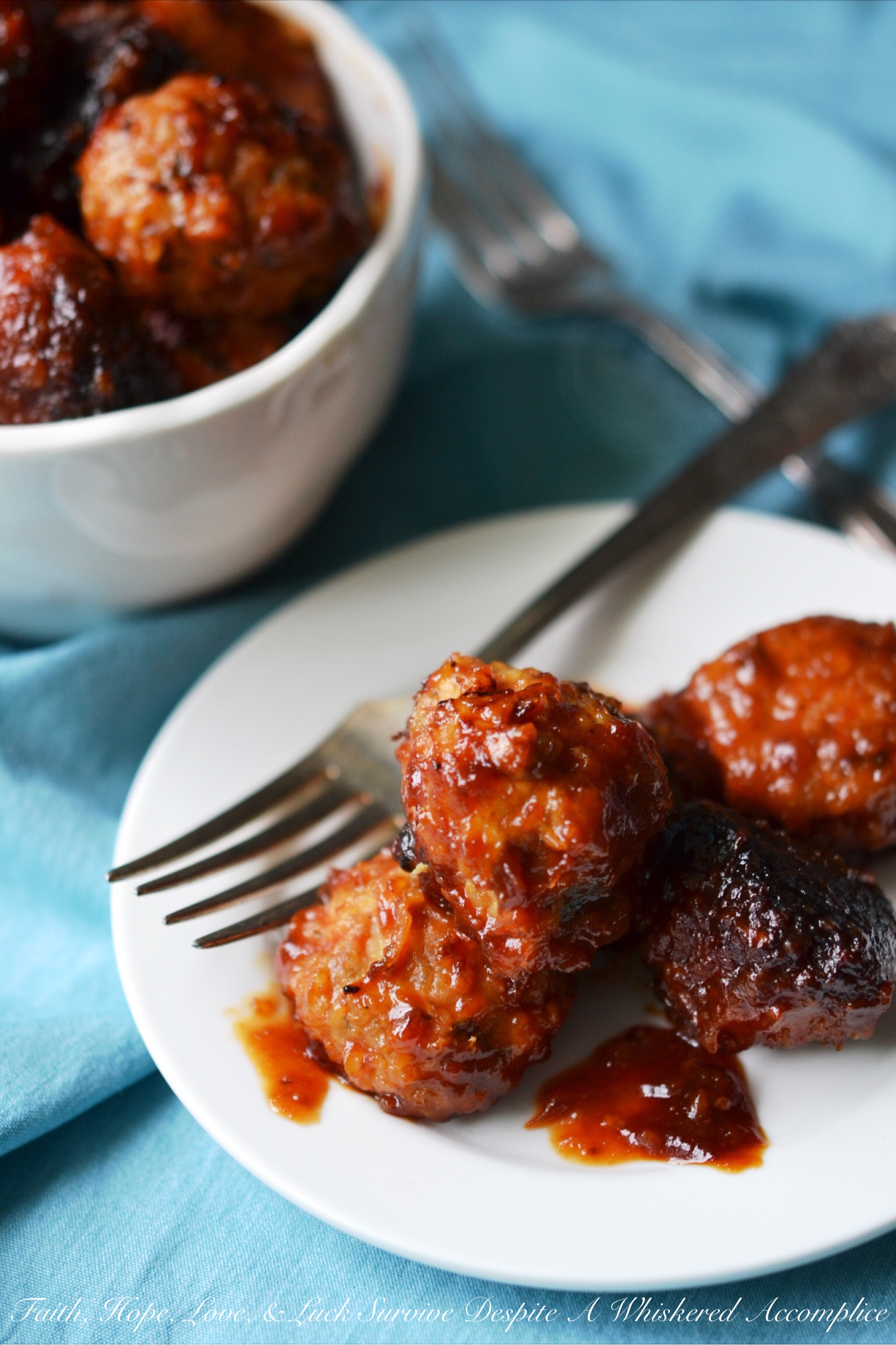 Make-Ahead Apricot Party Crockpot Meatballs