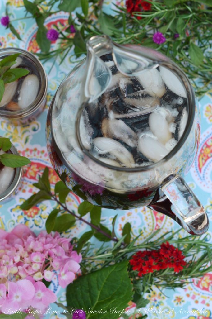 Summer Blueberry Crockpot Iced Tea - During the hot humid summer months, I enjoy coming up with new ways to use my crockpot in the kitchen. If my slow cooker is going to take up space, it needs to earn its keep. Don't let summer pass you by without a glass of this refreshing blueberry-laced iced tea.