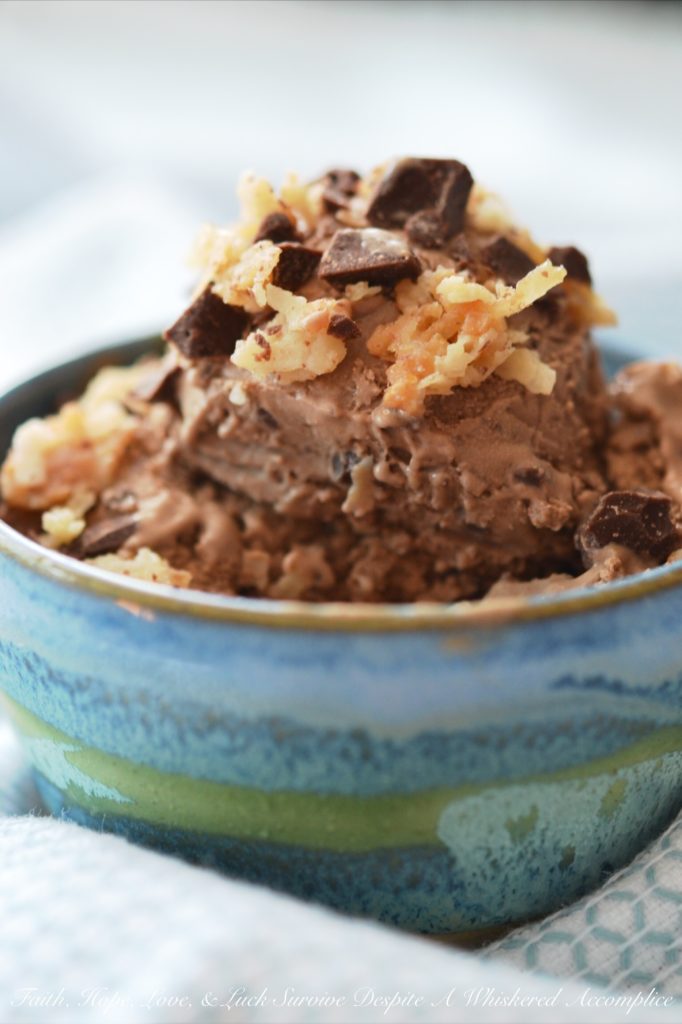 Chocolate Toasted Coconut Frozen Pudding - There's no better way to celebrate than with a big ol' bowl of frozen pudding. This rich and decadent frozen pudding is super chocolaty, packed with buttery toasted coconut, and loaded with lots of finely chopped chocolate. It's like a party in your mouth.