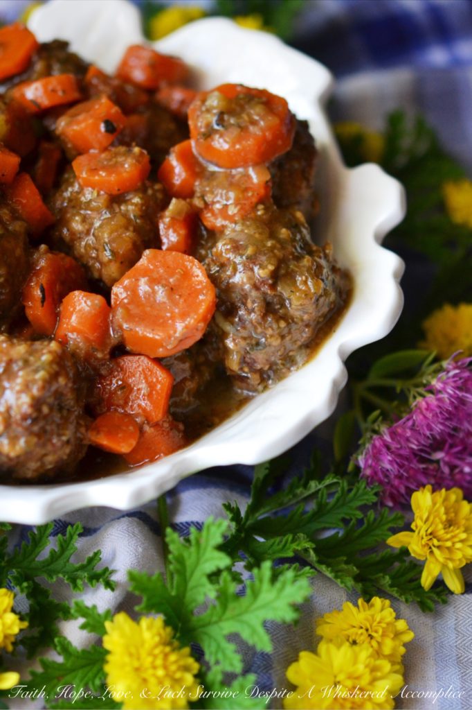 Oktoberfest Smokehouse Bourbon Meatballs - Celebrate Octoberfest this year with a little bit of help from Stubb's Smokehouse Bourbon Cookin' Sauce. With the help of Stubb's, you'll have flavorful crockpot meatballs in almost no time at all. Perfect for game day, Oktoberfest, or just a snack-dinner Thursday.