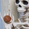 Pumpkin Chocolate Whoopie Cookies - Treat your little ghouls and goblins to these delicious pumpkin and chocolate cream cheese-filled whoopie pie cookies this Halloween season.