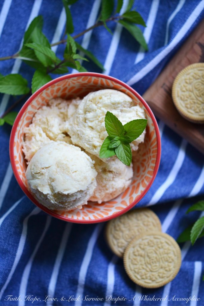 Golden Oreo Peach Cobbler Ice Cream - This summer, instead of turning the oven on to make a peach cobbler and heating up the entire house, make this peach cobbler ice cream instead. Golden Oreo cookies are the secret to this no-bake peach cobbler dessert. It's the perfect summer treat and a great excuse to buy cookies and peaches the next time you're at the market.