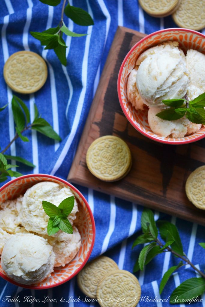 Golden Oreo Peach Cobbler Ice Cream - This summer, instead of turning the oven on to make a peach cobbler and heating up the entire house, make this peach cobbler ice cream instead. Golden Oreo cookies are the secret to this no-bake peach cobbler dessert. It's the perfect summer treat and a great excuse to buy cookies and peaches the next time you're at the market.