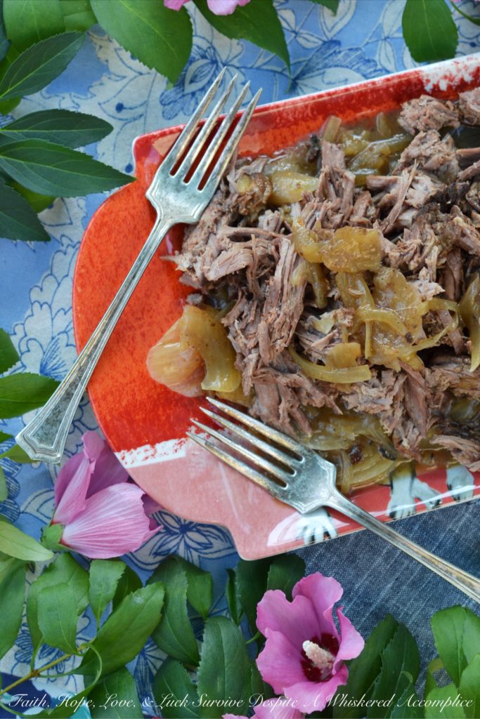 Green Chile Enchilada Crockpot Texas Roast - It's amazing how much flavor a can of green chile enchilada sauce can add to a dish. This Tex-Mex-inspired pulled beef roast is tender, slightly spicy, juicy, and delicious whether it's served over mashed potatoes or rice. If you're a huge taco fan, this shredded beef can also be used to make the most amazing soft tacos.