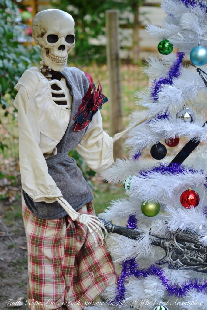 A look at The Historic Herndon Halloween House (Herndon, VA) 2017 "The Nightmare Before Christmas" themed Scottish Skeleton Clan Army.
