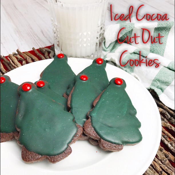 Check out our Monthly Meal Plan for Christmas and New Year's Eve festive dessert and appetizer recipes perfect for your holiday celebration.