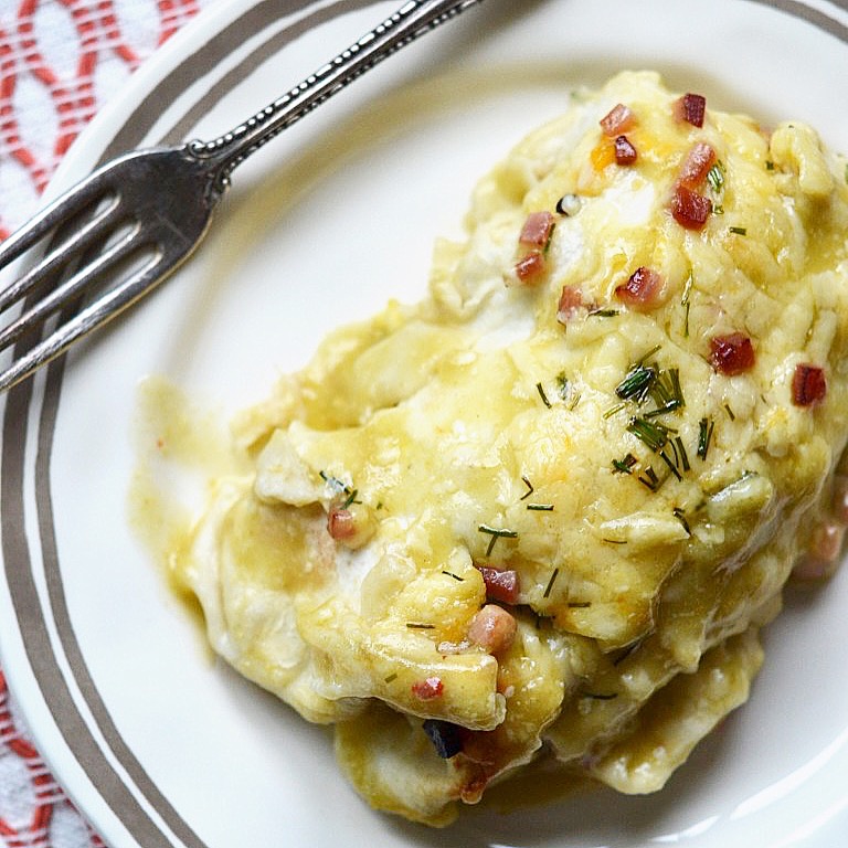 We're counting down the days until New Year's 2018 by sharing our best and favorite most delicious breakfast recipes of the year 2017.