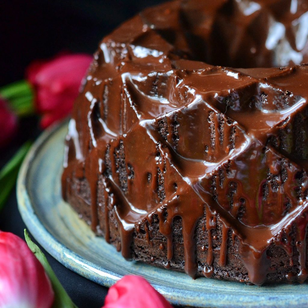 We're counting down the days until New Year's 2018 by sharing our best and favorite most mouth-watering dessert recipes of the year 2017.