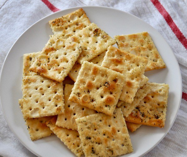 Welcome to the Friday Frenzy, the best food and craft link party on the web. Visit us this week to see what recipes and crafts we are most excited about.