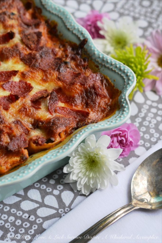 Spinach and Four-Cheese Stuffed Shells - Celebrate the month of February with this Valentine's Day themed Recipe Round-Up. There's sure to be something your sweetheart will love.