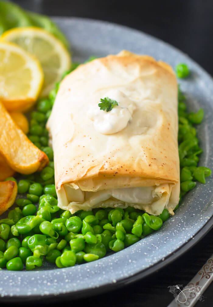 Irish Fillo Pastry Fish & Chips - All That's Jas - Welcome to the Friday Frenzy, the best food and craft link party on the web. Visit us this week to see what recipes and crafts we are most excited about.