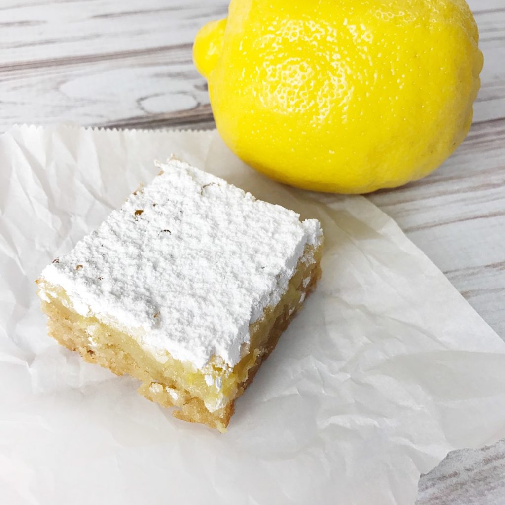 Lemon Bars with Nilla Wafer Crust - Kelly Lynn's Sweets & Treats - Now that the warmer weather is finally making itself known, it's time to share some "Spring Inspired Recipes." We've rounded up a few of our favorite spring-worthy favorites for this April Recipe Round-Up.