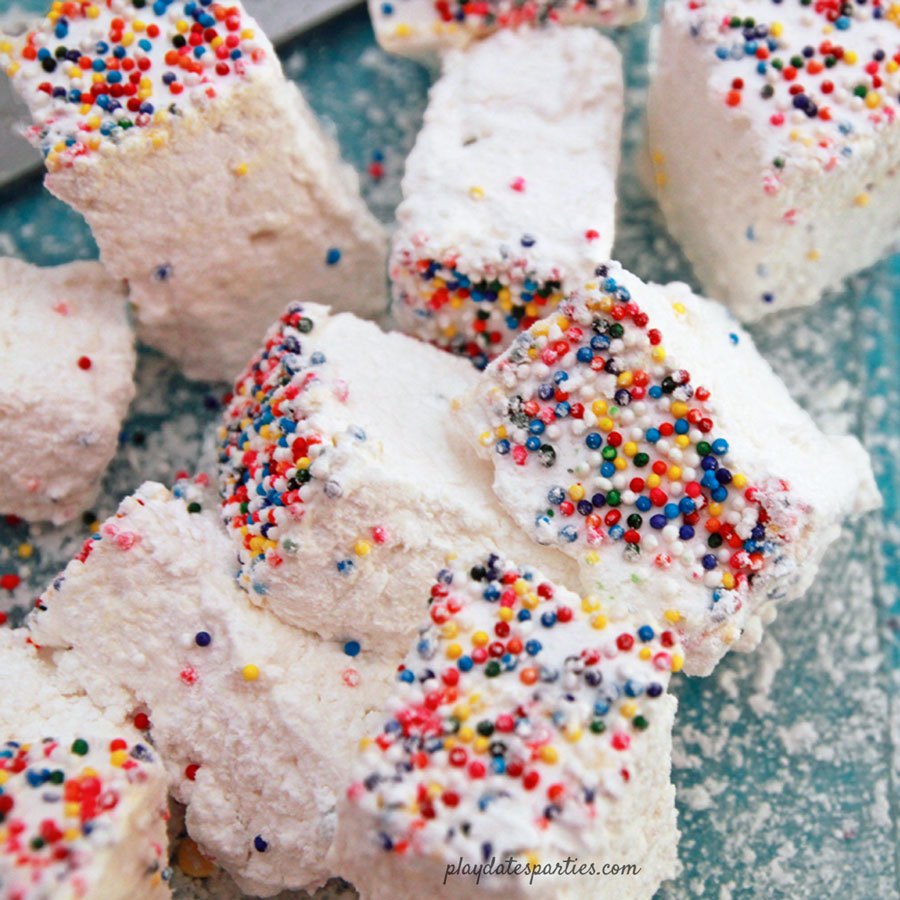 Homemade Birthday Cake Marshmallows - From Play Dates to Parties - Welcome to the Friday Frenzy, the best food and craft link party on the web. Visit us this week to see what recipes and crafts we are most excited about.