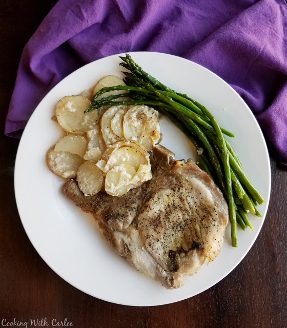 Maw-Maw's One Pan Scalloped Potatoes and Pork Chops - Cooking with Carlee - Welcome to the Friday Frenzy, the best food and craft link party on the web. Visit us this week to see what recipes and crafts we are most excited about.