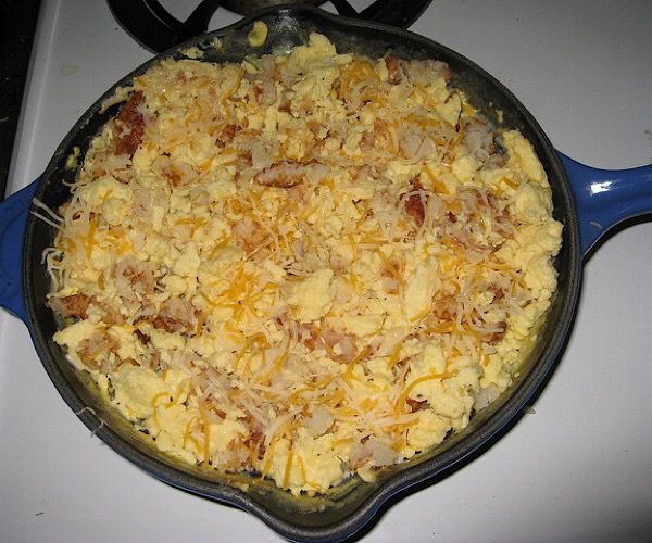 Sausage and Hash Brown Cheddar Casserole - Marilyns Treats - Welcome to the Friday Frenzy, the best food and craft link party on the web. Visit us this week to see what recipes and crafts we are most excited about.