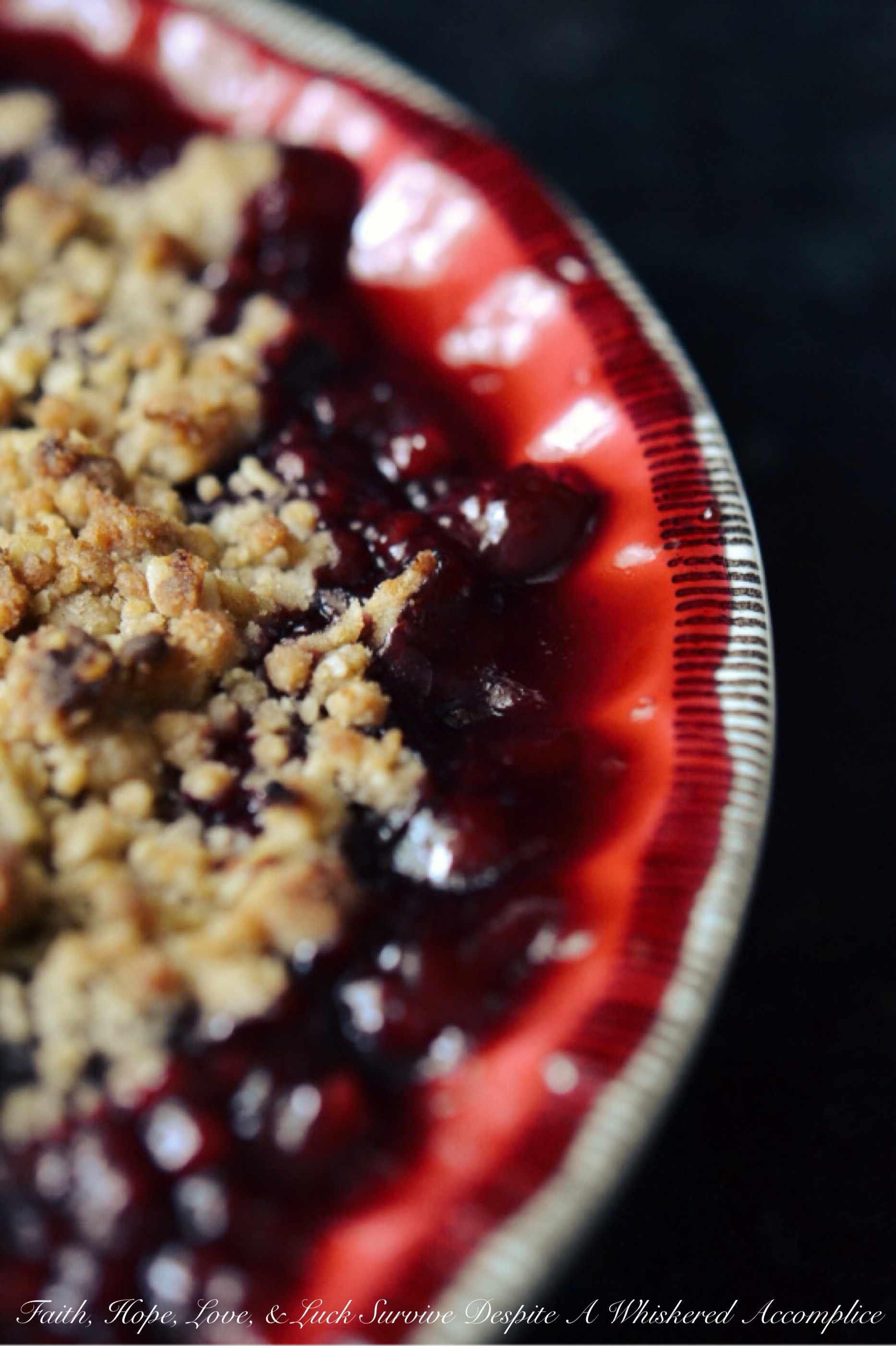 Cherry Pie Crumble