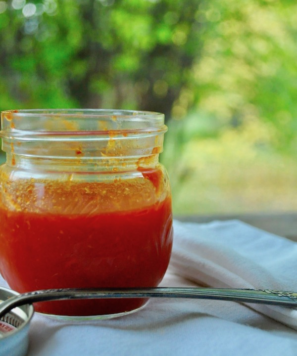 Homemade Sriracha Recipe - Little House Big Alaska - This month we're sharing our best and our absolute favorite recipes for dads in our June monthly recipe round-up. You're sure to find just the right recipe to make for your father this Father's Day.