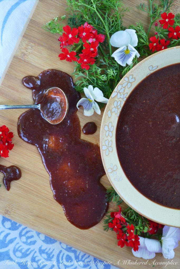 Sweet Strawberry Chipotle BBQ Sauce - This summer, why not try making your own homemade BBQ sauce? This sweet strawberry barbecue sauce has a slight kick from ground chipotle, which adds just the right amount of flavor, to help you up your grilling game. No matter what grilled meat, seafood, or vegetable you use this sauce on, it's sure to be a hit.