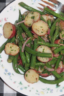 Green Bean and Red Potato Salad - Savory Moments - The month of July is all about summer cookouts, picnics, and barbecues. We're sharing our favorite red, white, and blue patriotic themed recipes to help get you in the 4th of July spirit.