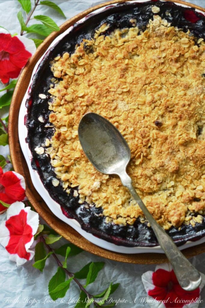 Summer Blueberry Pie Crisp - Faith, Hope, Love, & Luck - The month of July is all about summer cookouts, picnics, and barbecues. We're sharing our favorite red, white, and blue patriotic themed recipes to help get you in the 4th of July spirit.