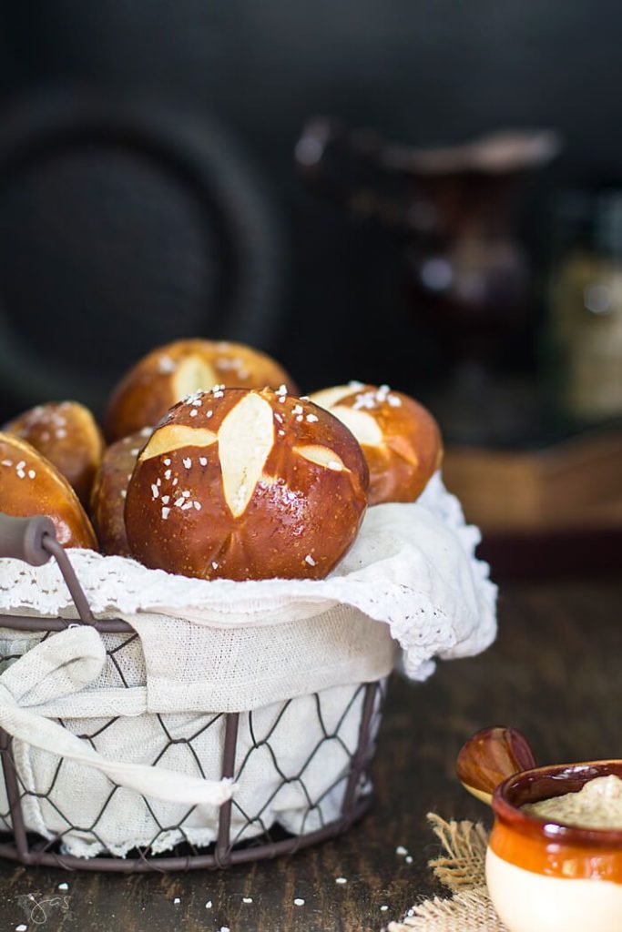 Easy Bavarian Pretzel Rolls - Welcome to the Friday Frenzy, the best food and craft link party on the web. Visit us this week to see what recipes and crafts we are most excited about.