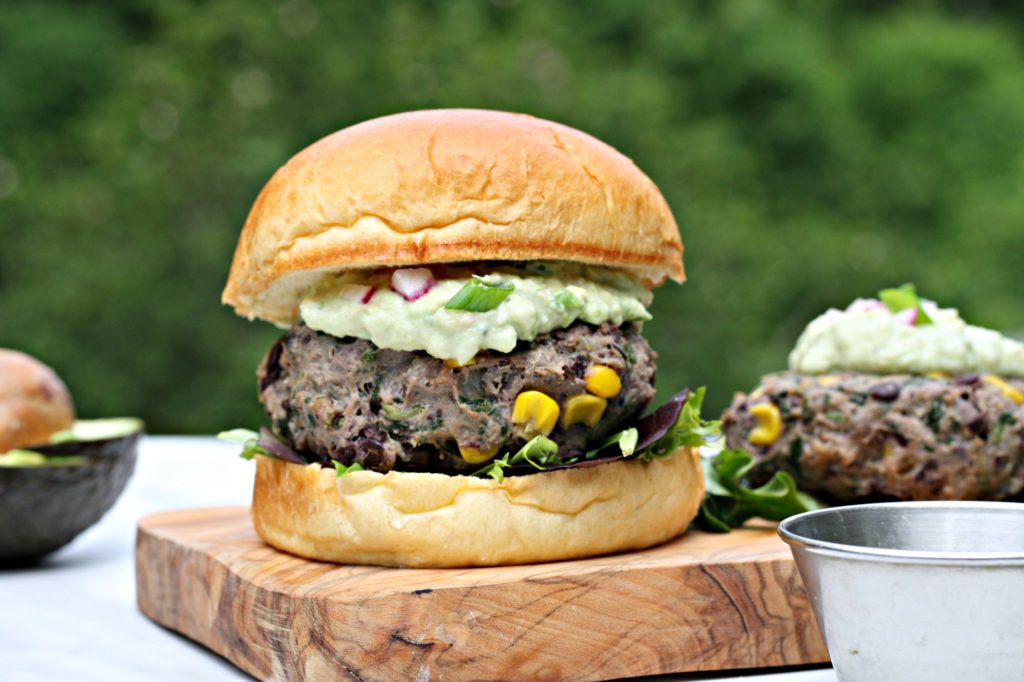 Southwestern Chicken Burgers with Avocado Ranch - Looney for Food - Welcome to the Friday Frenzy, the best food and craft link party on the web. Visit us this week to see what recipes and crafts we are most excited about.