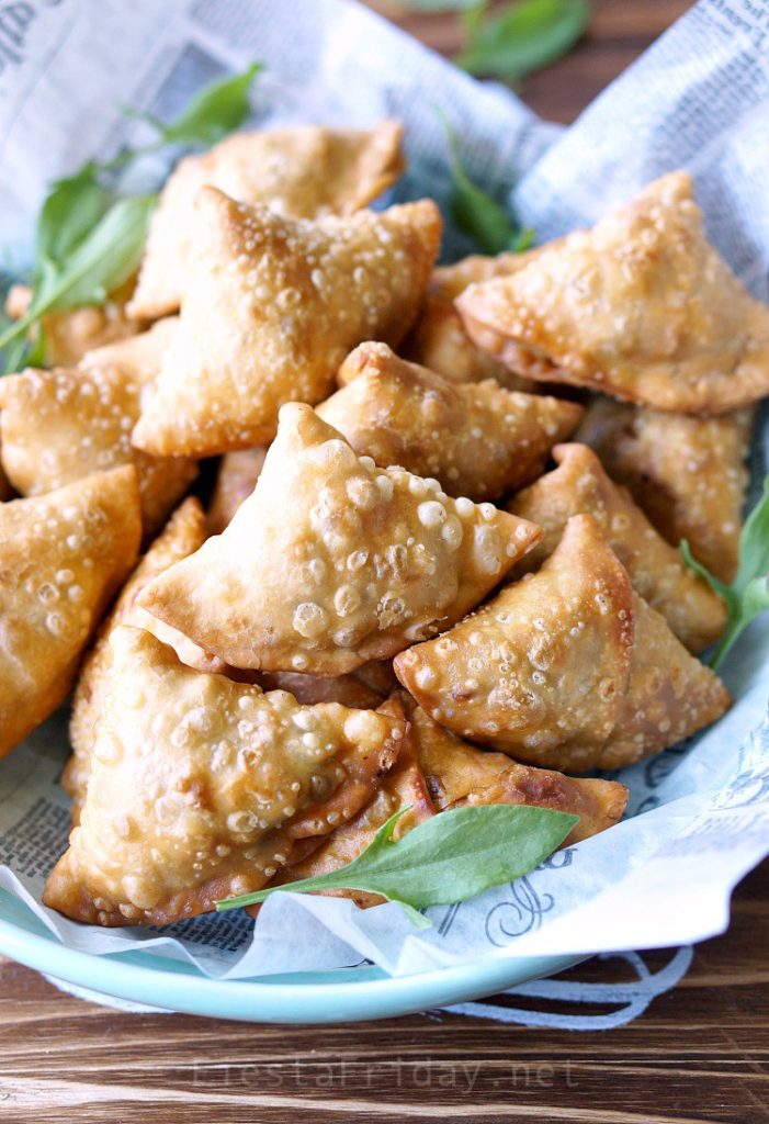 Spectacular Samosas - Fiesta Friday - Welcome to the Friday Frenzy, the best food and craft link party on the web. Visit us this week to see what recipes and crafts we are most excited about.