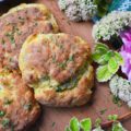 Sour Cream & Chive Jumbo Biscuits - These jumbo biscuits are light, fluffy, and perfectly crunchy on the outside. And thanks to the sour cream and freshly chopped chives added to the biscuit dough, they taste just as good as they look.