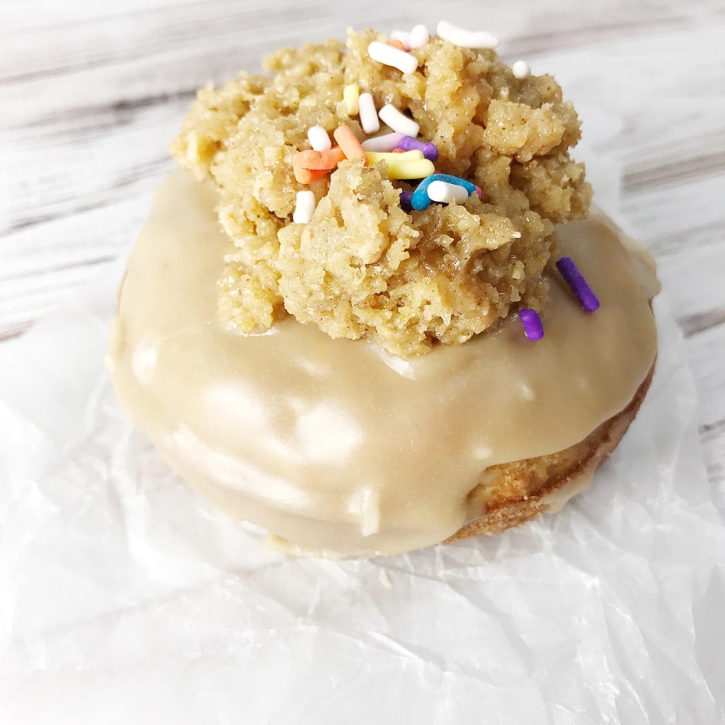 Baked Oatmeal Cookie Donuts with Maple Glaze - Kelly Lynn's Sweets & Treats - Now that it's fall and Halloween's right around the corner, we're all looking for a few cute recipes to celebrate the autumn season with. This month's October recipe round-up is packed with tons of spooky sweet and savory recipes to help you and your little goblins get in the holiday spirit.