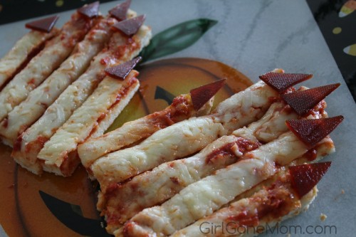 Halloween Witch Finger Pizza - Girl Gone Mom - Now that it's fall and Halloween's right around the corner, we're all looking for a few cute recipes to celebrate the autumn season with. This month's October recipe round-up is packed with tons of spooky sweet and savory recipes to help you and your little goblins get in the holiday spirit.