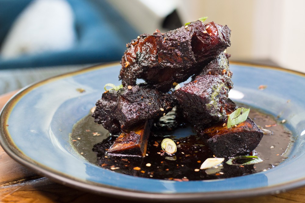 Korean Style Smoked Short Ribs - The Bearded Hiker - Welcome to the Friday Frenzy, the best food and craft link party on the web. Visit us this week to see what recipes and crafts we are most excited about.