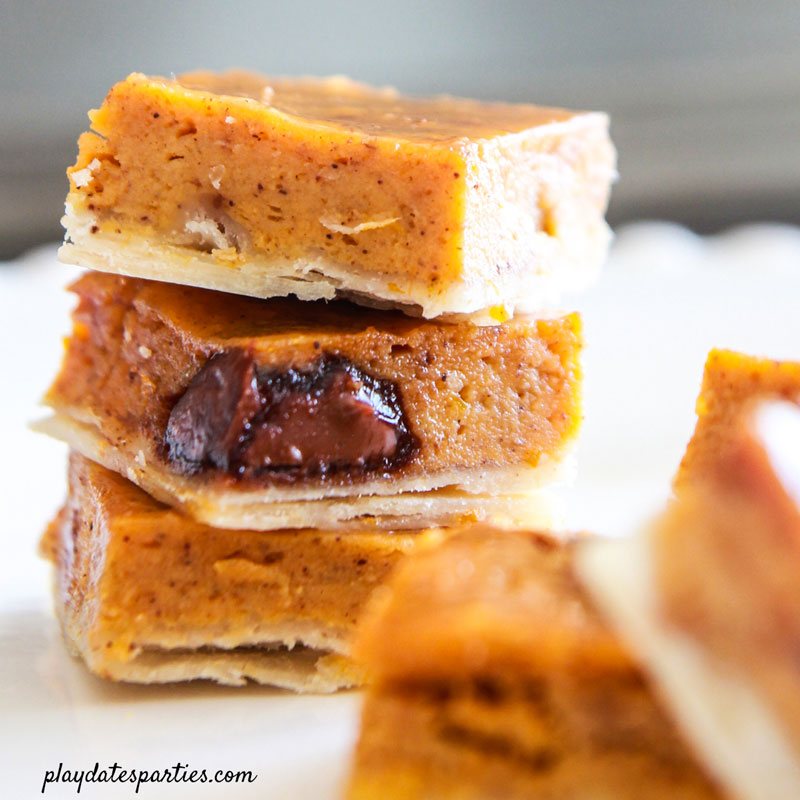 Pumpkin Pie Bars with Nutella - From Play Dates to Parties - Welcome to the Friday Frenzy, the best food and craft link party on the web. Visit us this week to see what recipes and crafts we are most excited about.