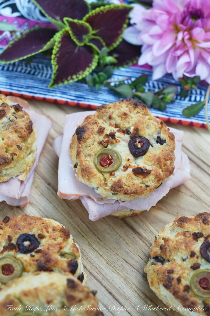 Olive & Feta Cheese Ham Biscuits - This Christmas, give the gift that keeps on giving. Make a recipe box for your friends and family and fill it with mouth-watering recipes that they'll be able to enjoy throughout the year. Here are 12 unforgettable recipes to get you started.