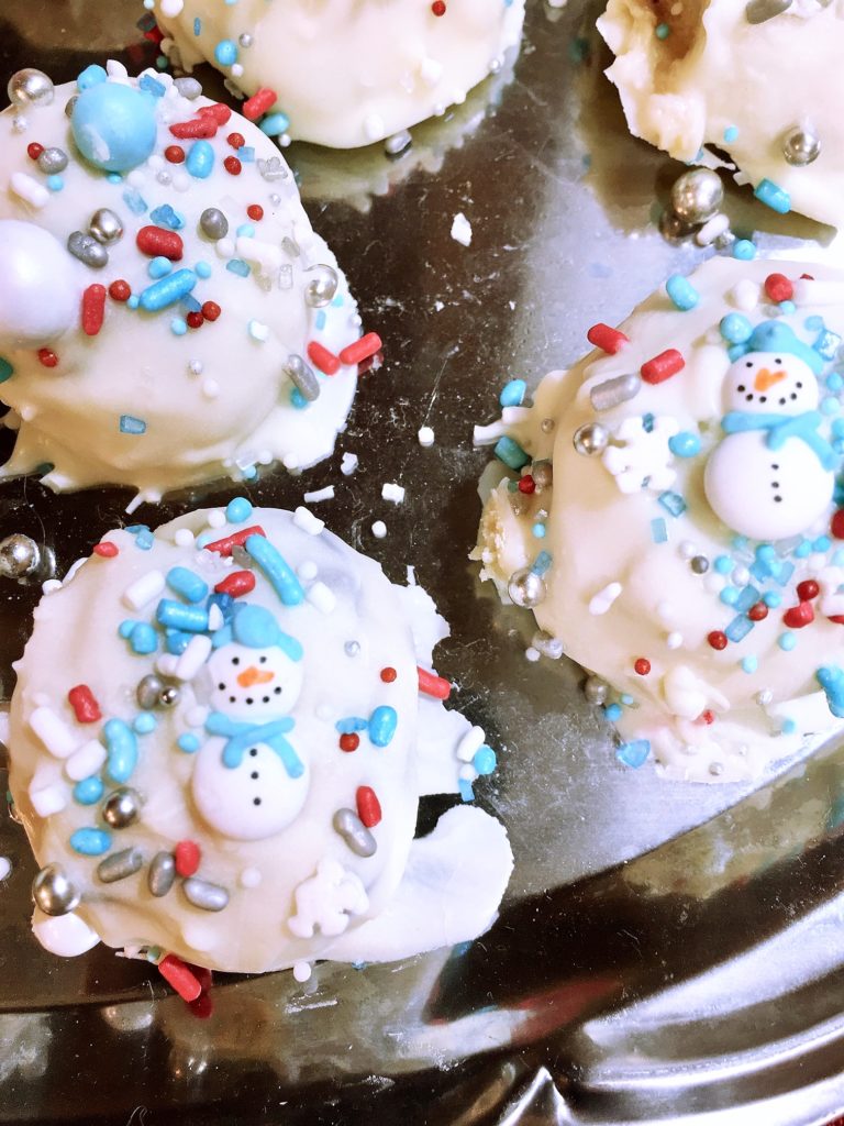 Peppermint Cookie Dough Truffles - Cindy's Recipes and Writings