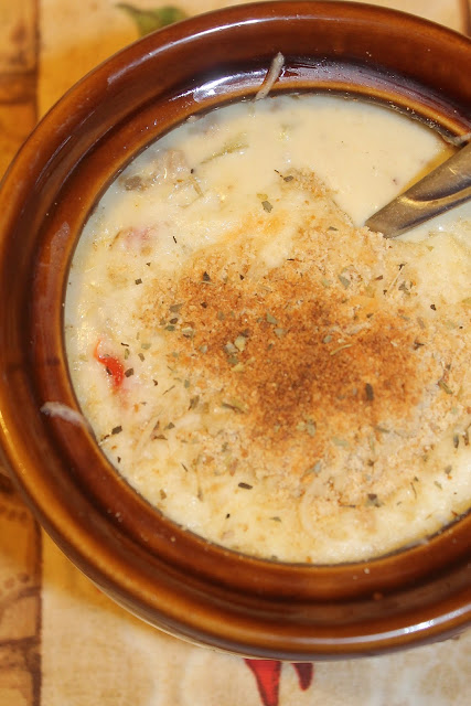 (Un)Stuffed Banana Pepper Soup - Savory Moments - Now that the holidays are over and winter is here, it's time to break out the cozy winter recipes. Our recipe round-up this month, features lots of unique and delicious recipes to help you get over the winter blues, whether it be on a weekend when you have a little bit of extra time to spend in the kitchen, or on a busy weeknight when you're exhausted from shoveling snow.