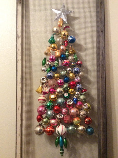 Use a Screen Door to Display Ornaments - Fresh Vintage by Lisa S
