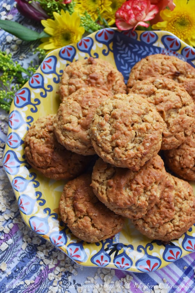 Peanut Butter & Honey Oatmeal Cookies - Oatmeal cookies are truly amazing, however, oatmeal cookies with peanut butter and honey added to them are even more amazing. Make sure you give these cake-like cookies a try. I promise you that you'll absolutely adore their unique texture and honey-kissed flavor.