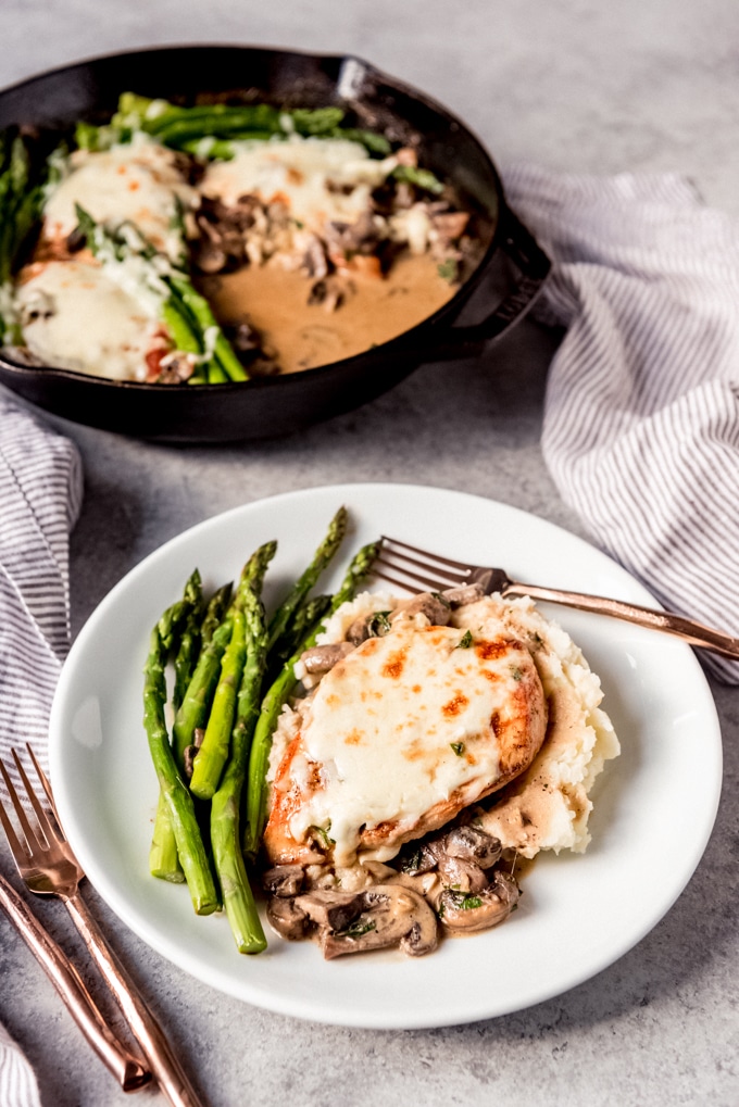 Chicken Madeira - House of Nash Eats - Welcome to Friday! Friday! Friday! Favorites! Each Friday we'll be sharing our favorite recipes of the week from other fabulous food bloggers, so make sure to visit and see what tasty over-the-top dishes we're most excited about.