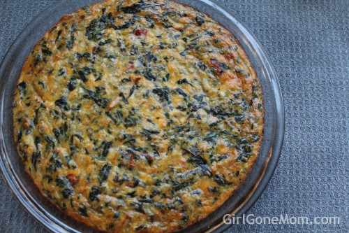 Crustless Spinach, Onion and Sundried Tomato Quiche - Girl Gone Mom - Now that winter is finally over, we're celebrating the warmer weather by sharing our favorite fresh springtime recipes. Come check out some of our favorite recipes, using fresh seasonal ingredients.