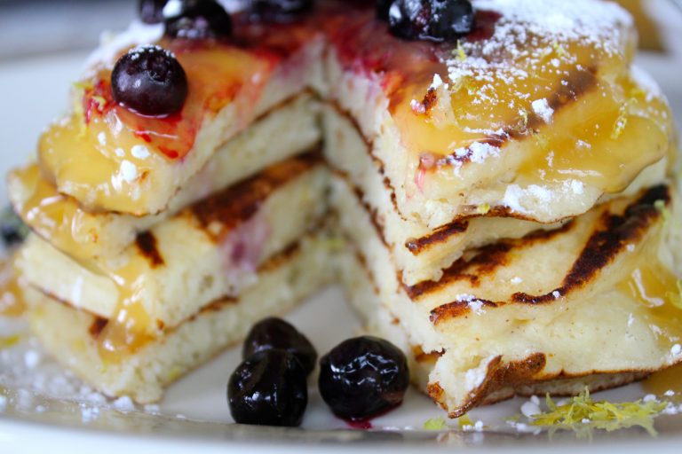 Lemon Ricotta Pancakes - Girl Gone Mom - May 2019 Recipe Round-Up - April showers bring May flowers. This year, May also brings Mother's Day, so we're sharing some of our favorite mom-friendly recipes in our May Recipe Round-Up. Recipes that are perfect to make for your mom on Mother's Day to show her just how much you love and cherish her.