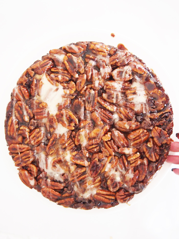 Sticky Carrot Cake Cinnamon Rolls - Pies and Plots - May 2019 Recipe Round-Up - April showers bring May flowers. This year, May also brings Mother's Day, so we're sharing some of our favorite mom-friendly recipes in our May Recipe Round-Up. Recipes that are perfect to make for your mom on Mother's Day to show her just how much you love and cherish her.