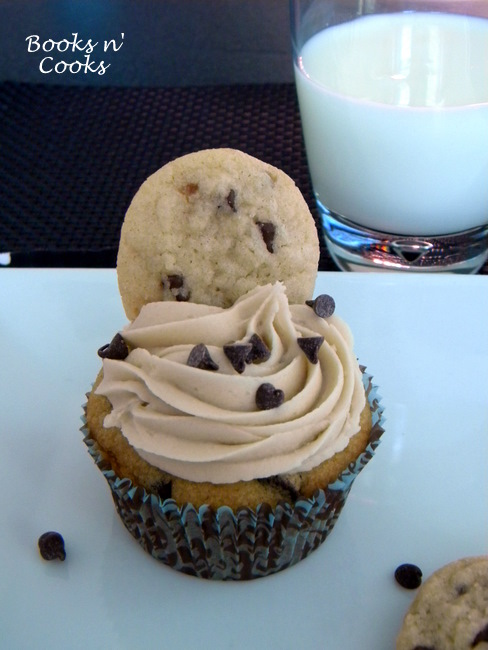 Chocolate Chip Cookie Dough Cupcakes & Chocolate Chip Cookies - Books n' Cooks - Come check out all of our favorite incredibly delicious Father's Day recipes this month. You're sure to find a recipe that's just right for that special father, dad, or father-figure in your life.
