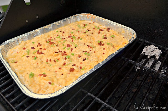 Smoked Macaroni and Cheese on the Grill - Kate's Recipe Box - Come check out all of our favorite incredibly delicious Father's Day recipes this month. You're sure to find a recipe that's just right for that special father, dad, or father-figure in your life.